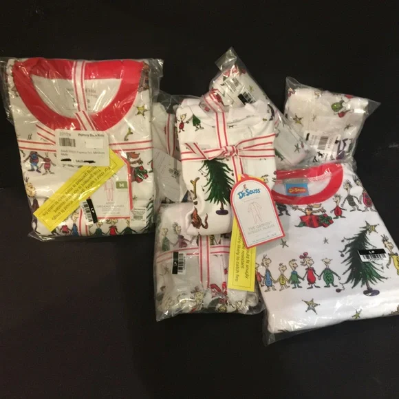 NEW Pottery Barn Holiday The Grinch Organic Cotton Knit Pajamas! FREE Gift wrap - Picture 5 of 10